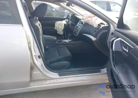 2017 Nissan Altima 2.5 Sr from USA, damaged, VIN 1N4AL3AP8HN322222